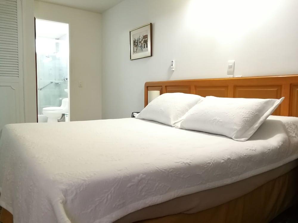 Hotel Villavicencio Plaza Eksteriør billede
