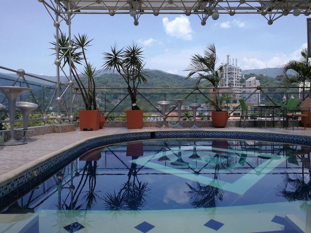 Hotel Villavicencio Plaza Eksteriør billede