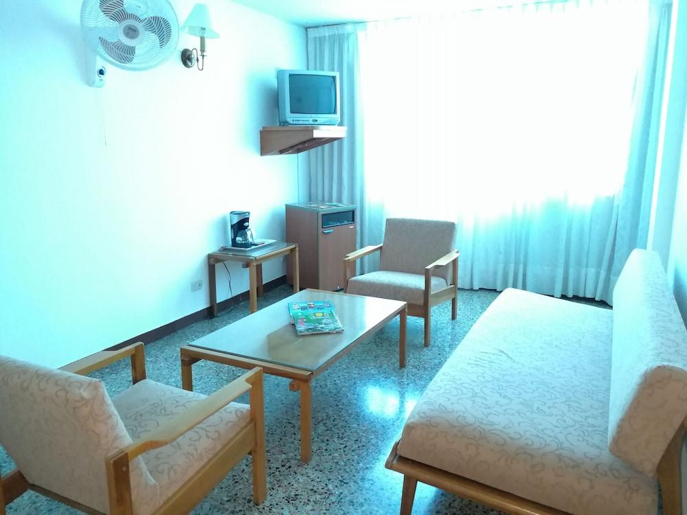 Hotel Villavicencio Plaza Eksteriør billede