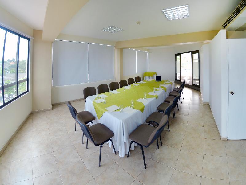 Hotel Villavicencio Plaza Eksteriør billede