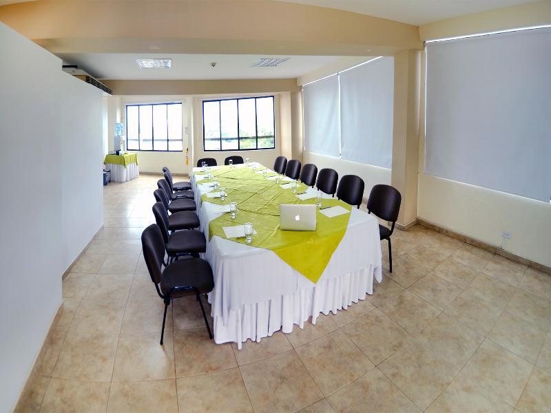 Hotel Villavicencio Plaza Eksteriør billede