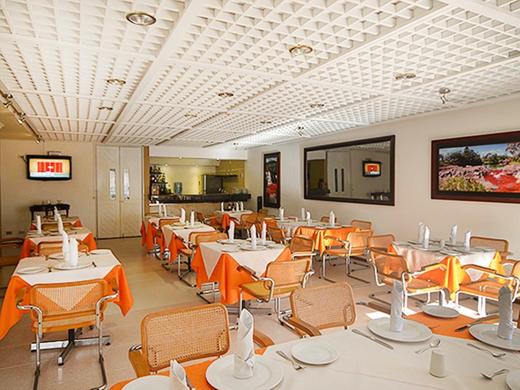 Hotel Villavicencio Plaza Eksteriør billede