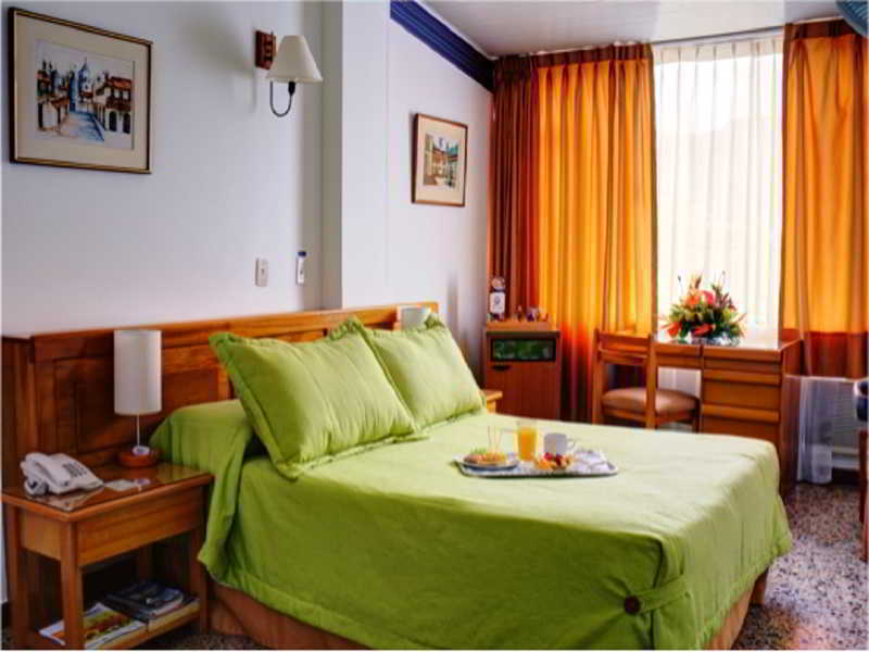 Hotel Villavicencio Plaza Eksteriør billede